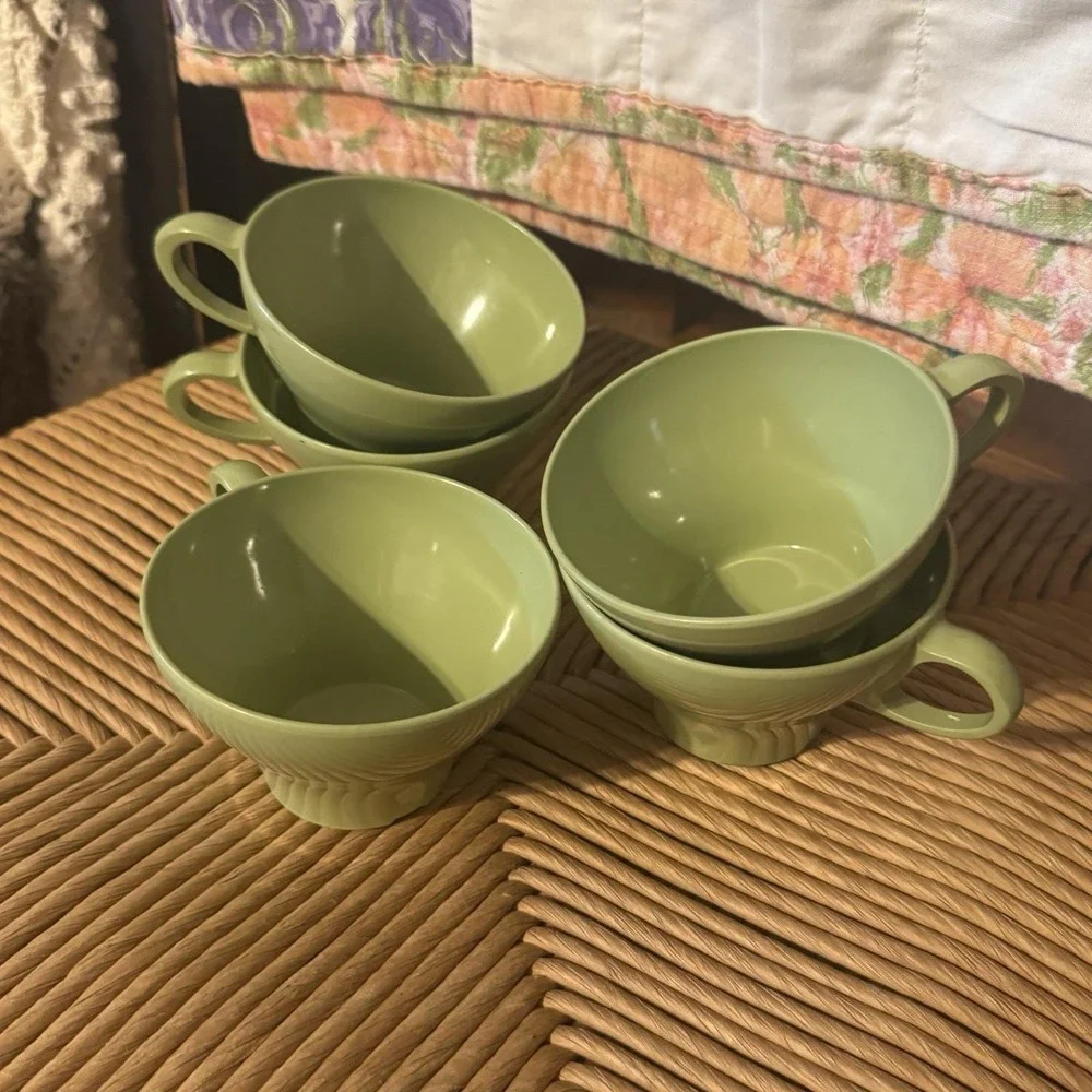 Vintage Melamine‎ Avocado Green Coffee Cups Set Of 5